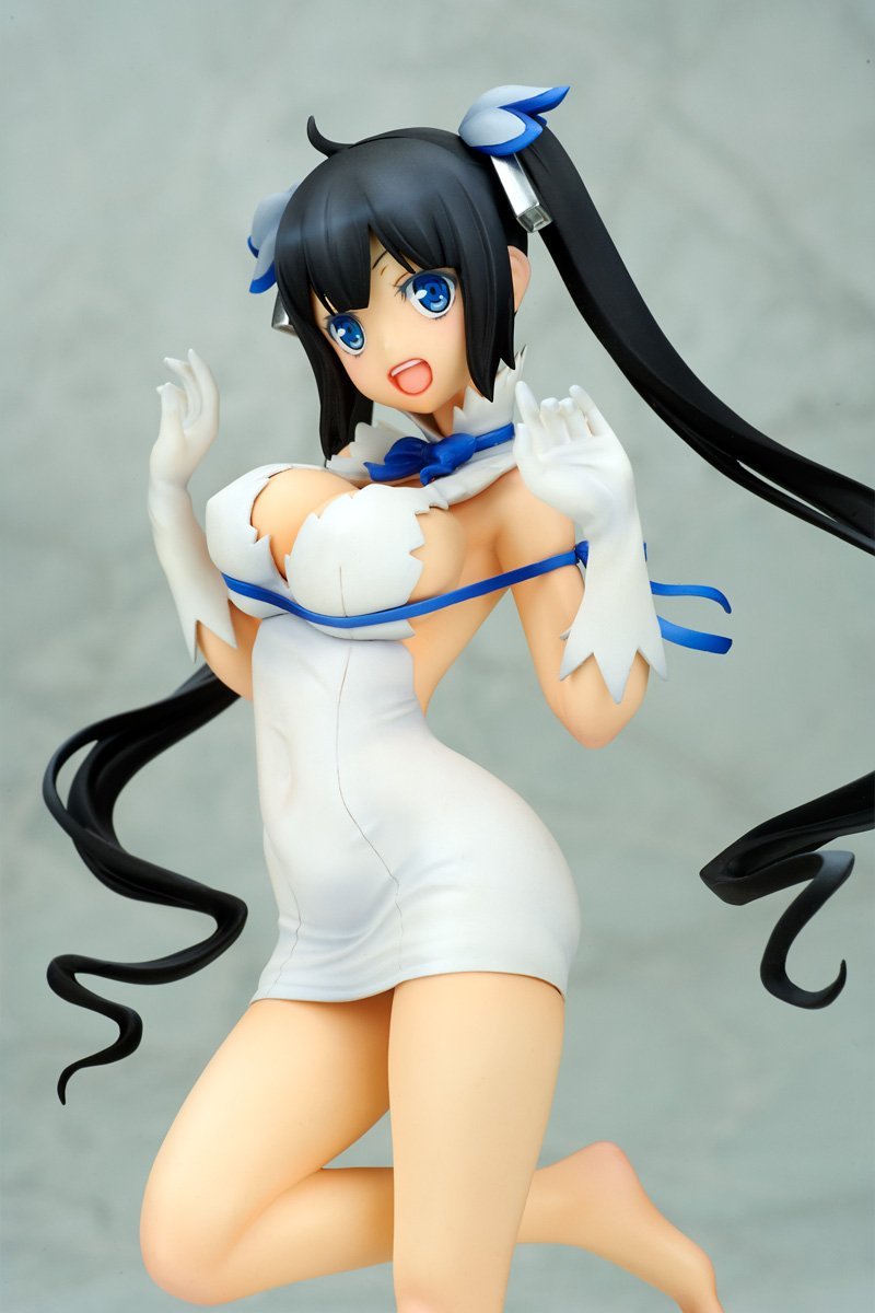 Kaitendoh Hestia Is it Wrong to Try to Pick Up Girls in a Dungeon? 1/6 Scale PVC Figure Statue