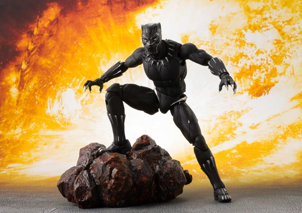S.H. Figuarts Black Panther & Tamashii Effect Rock Avengers: Infinity War Action Figure