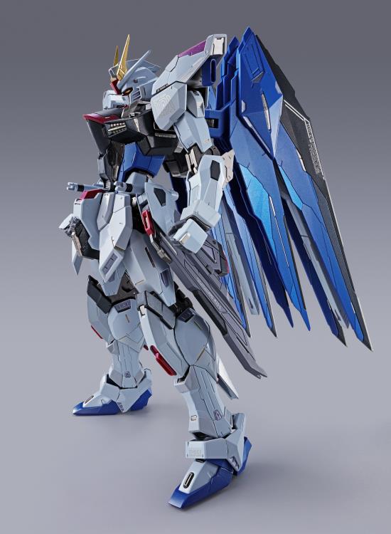 Gundam Metal Build Freedom Gundam (Concept 2) Action Figure