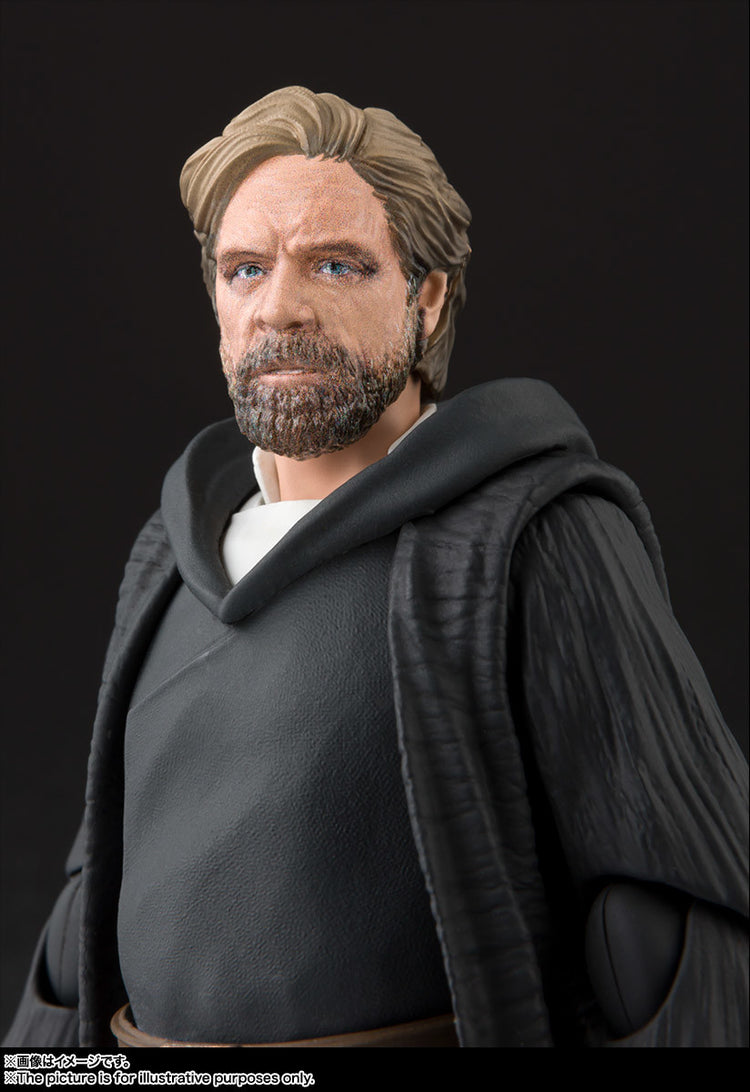 S.H. Figuarts Star Wars: The Last Jedi Luke Skywalker Battle of Crait Action Figure 3