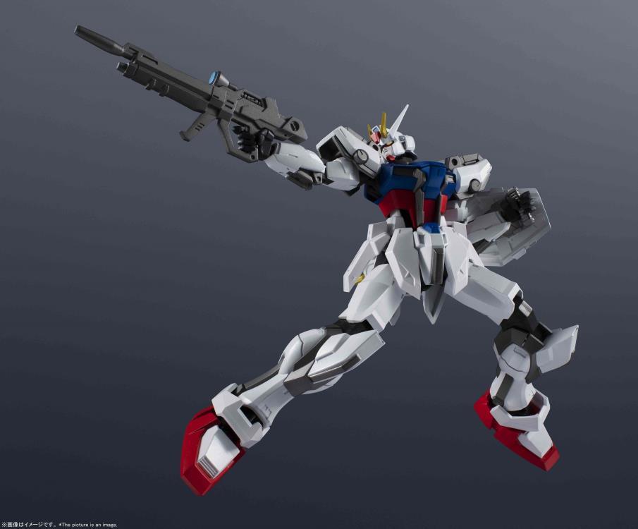Gundam Universe GAT-X105 Strike Gundam Action Figure 1