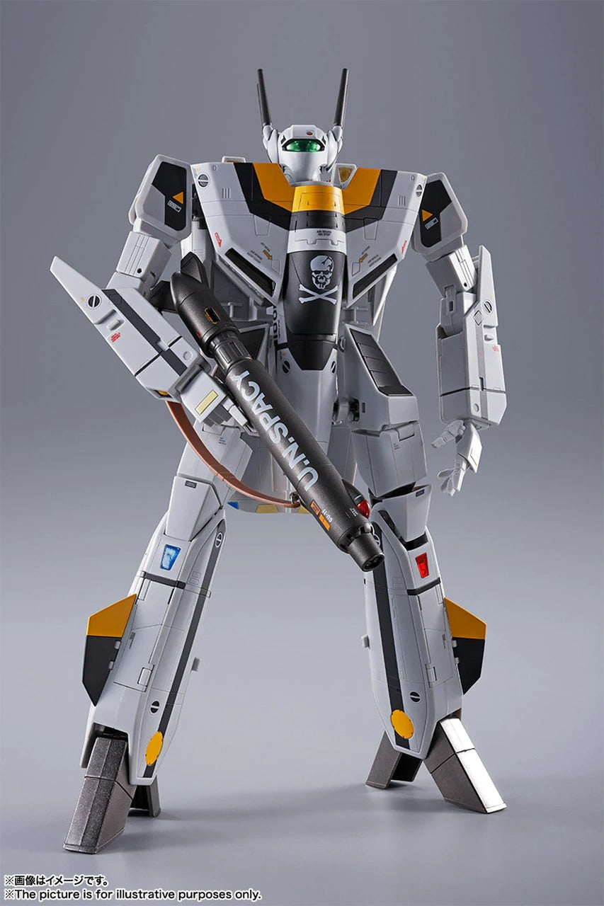 Bandai DX Chogokin Macross VF-1S Valkyrie Roy Focker Special Action Figure w/ 1st Release Bonus