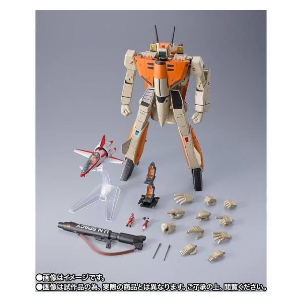 Bandai DX Chogokin Macross Robotech VF-1D Valkryie and Fan Racer Action Figure