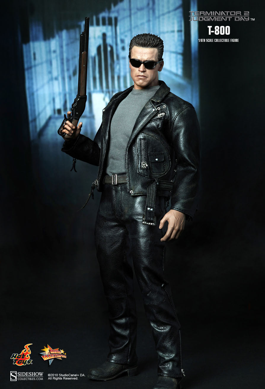 Hot Toys 1/6 Terminator 2 T-800 Scale Action Figure MMS117 1