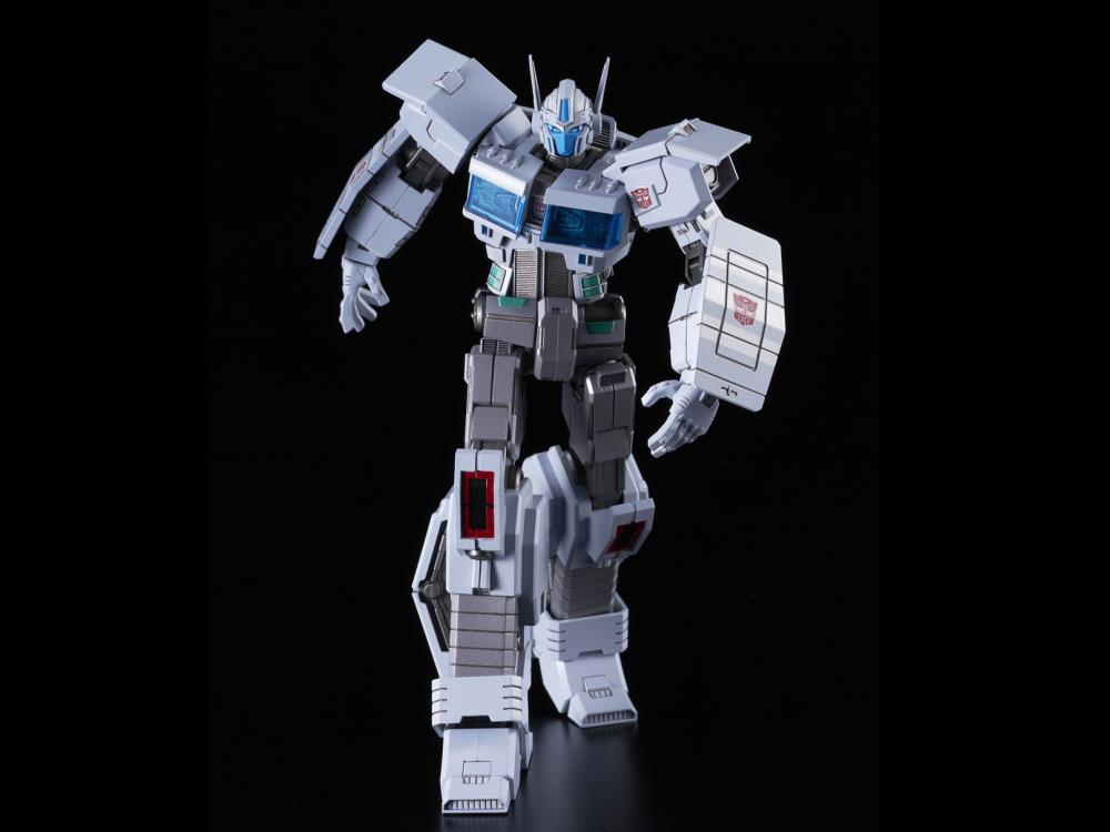 Flame Toys Furai Model Transformers Ultra Magnus IDW Ver. Model Kit