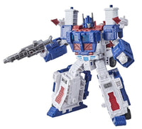 Transformers Generations War For Cybertron: Kingdom Leader Ultra Magnus Action Figure WFC-K20