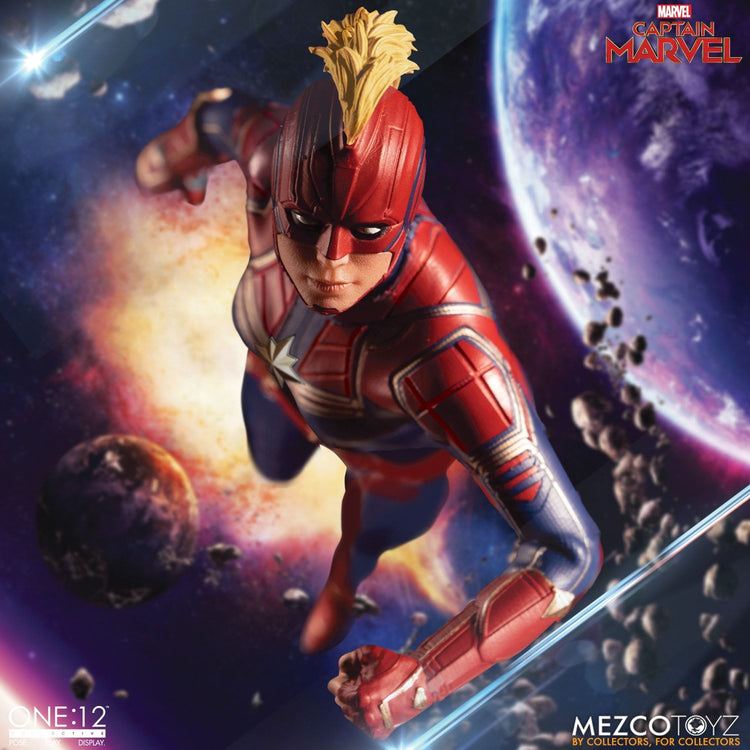 Mezco Toys One:12 Collective: Captain Marvel (2019) Action Figure 5