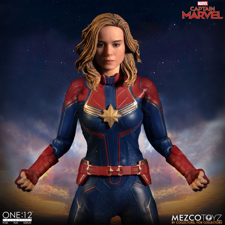 Mezco Toys One:12 Collective: Captain Marvel (2019) Action Figure 7