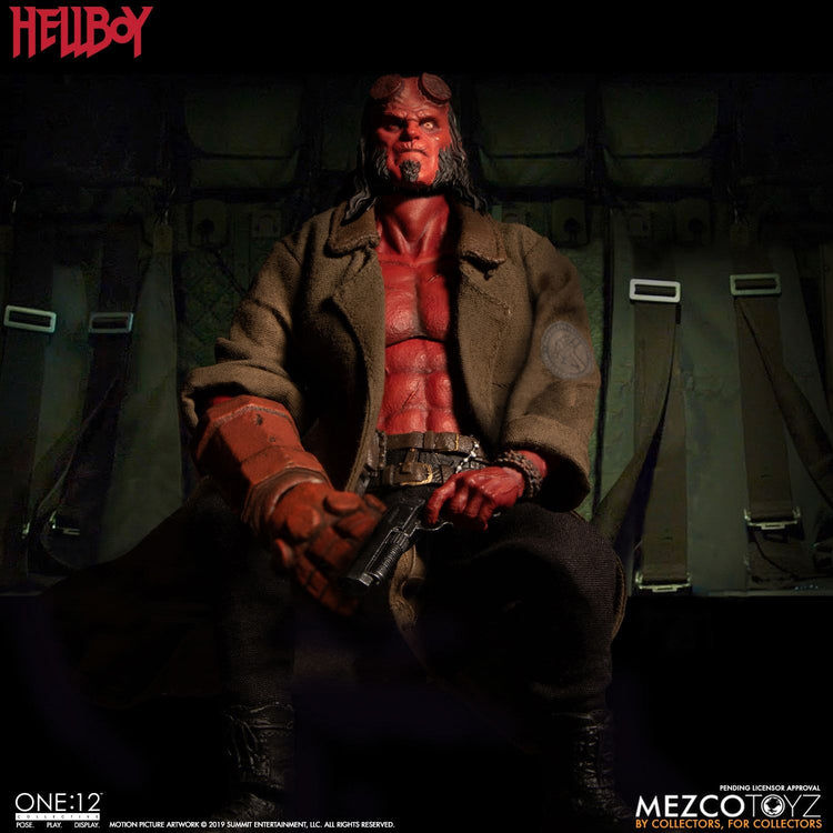 Mezco Toys One:12 Collective: Hellboy (2019) Action Figure 6