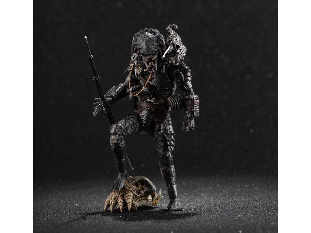 Hiya Toys 1/18 Predator 2 PX Exclusive Elder Predator Ver. 2 Action Figure