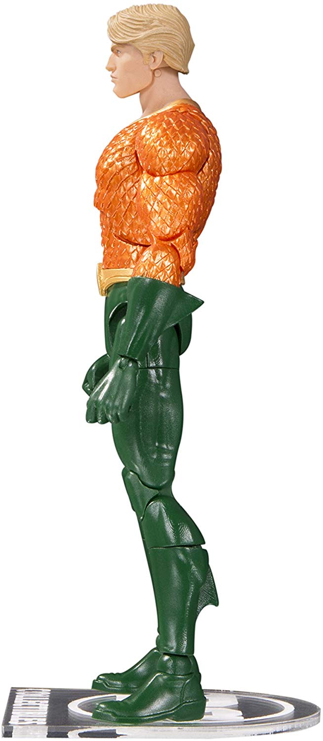 DC Collectibles DC Essentials Aquaman Action Figure 2