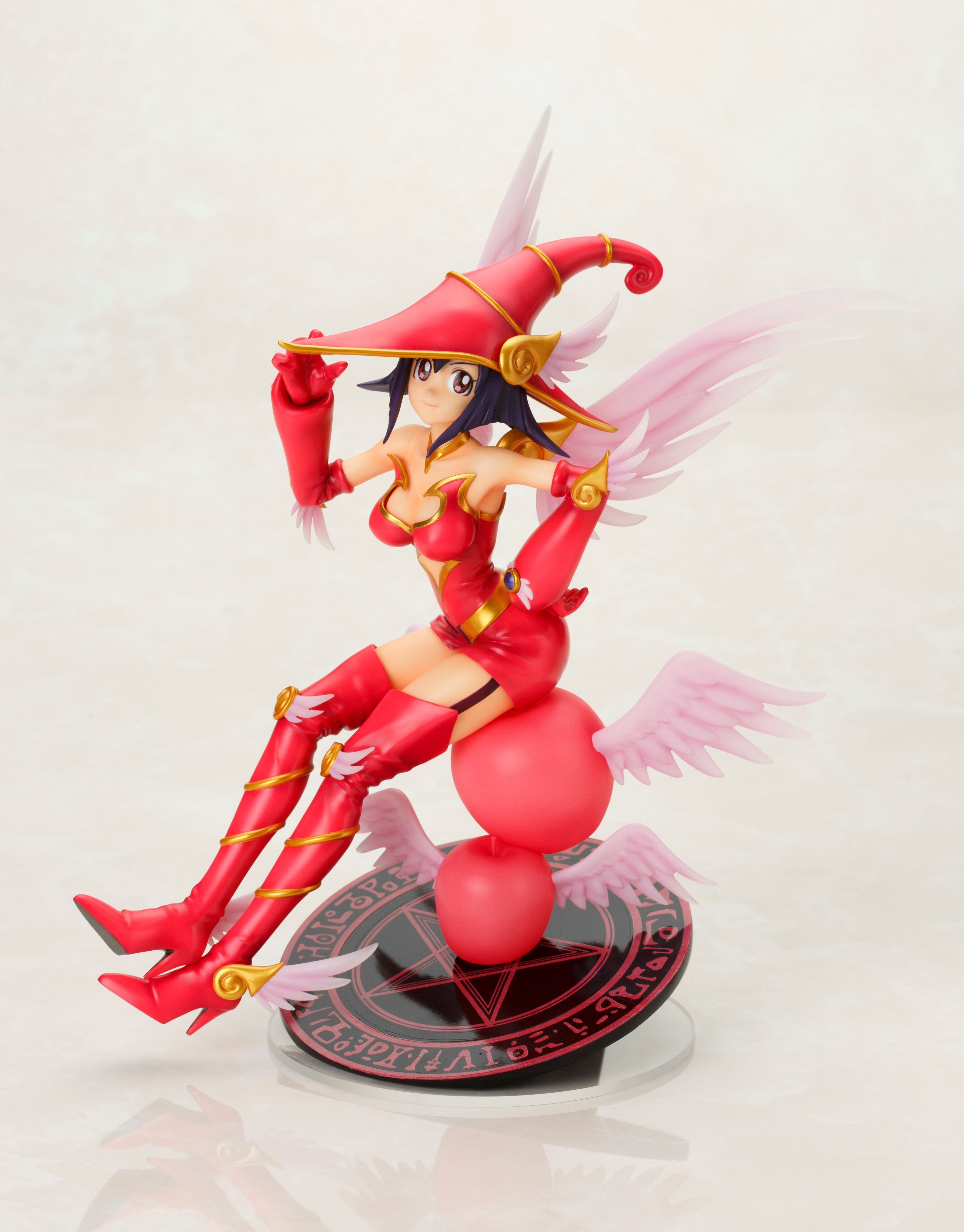 Kotobukiya 1/7 Scale Yu-Gi-Oh! The Dark Side of Dimension Apple Magician Girl  PP629  PVC Figure Statue