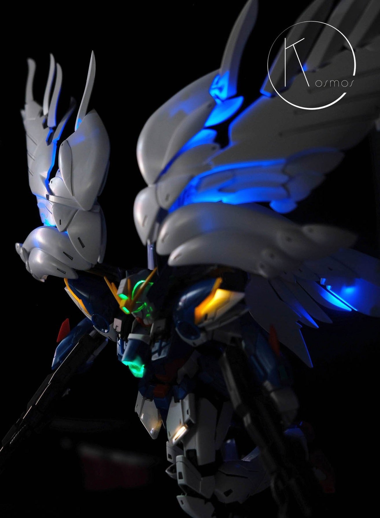 KOSMOS Gundam 1/100 MG Wing Gundam Zero EW Ver. Ka LED Matrix Set