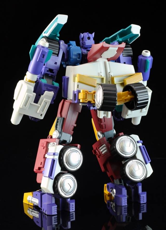 R-33 Reformatted Collisus Mastermind Creations MMC Action Figure