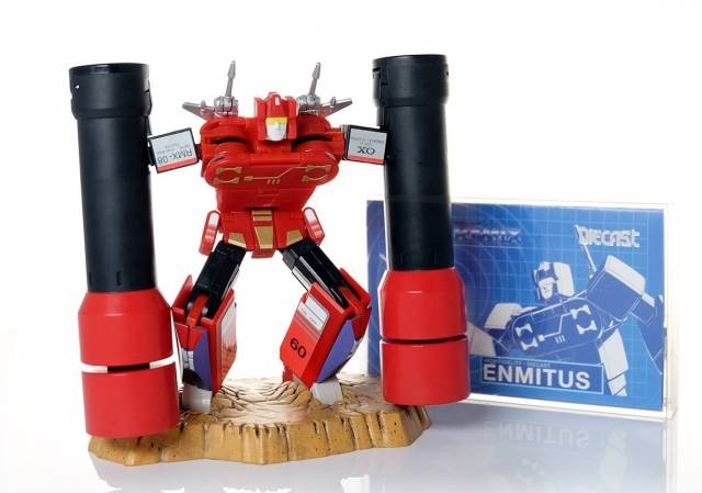 Ocular Max Perfection Series RMX-08 Enmitus Action Figure