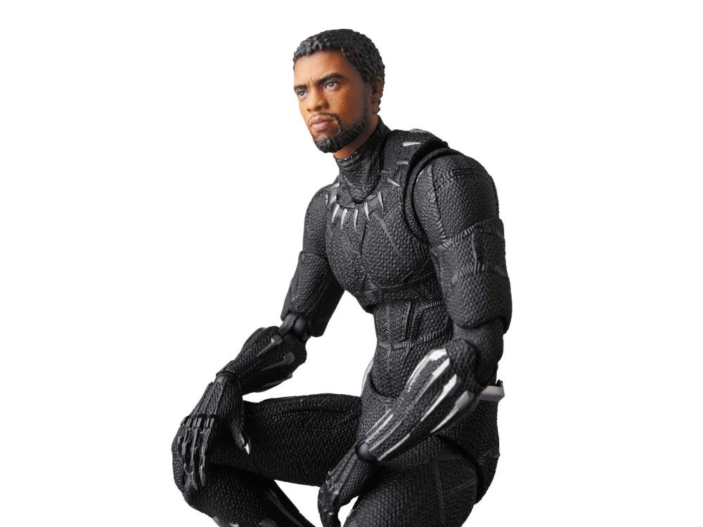 Mafex No. 091 Black Panther Marvel's Black Panther Movie Action Figure Medicom 6